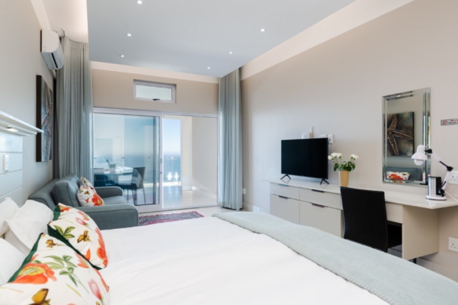 11 Bedroom Property for Sale in Camps Bay Western Cape